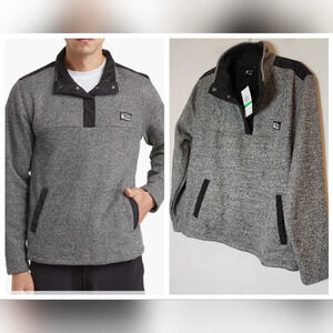 NWT Spyder Half Snap Fleece Sweatshirt. Grey black.  Men's size Large.
